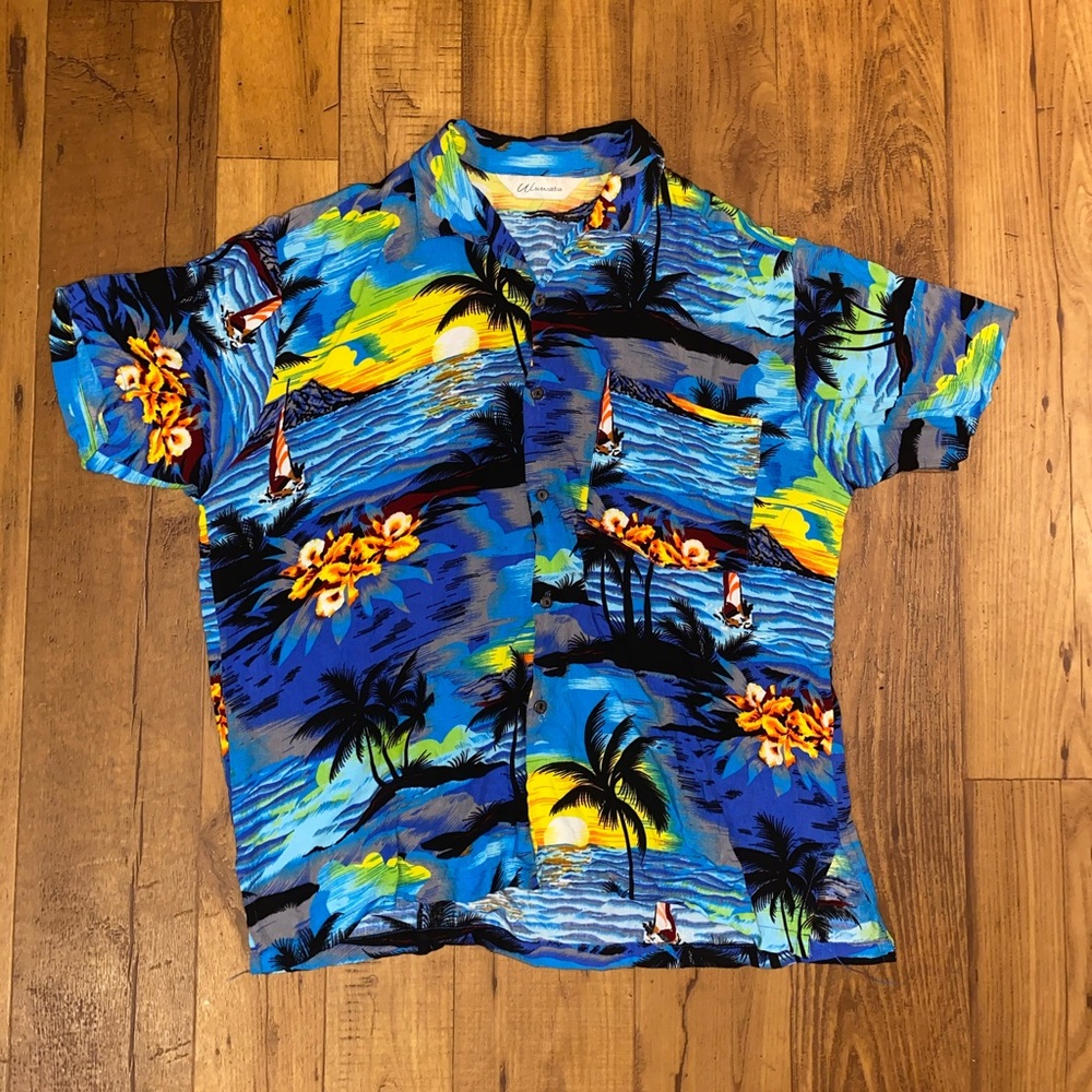 Men’s M Authentic Hawaiian Shirt